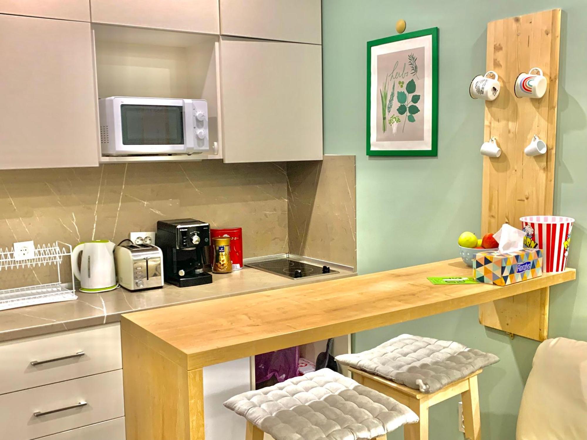 Exceptional Refurnished Location *
